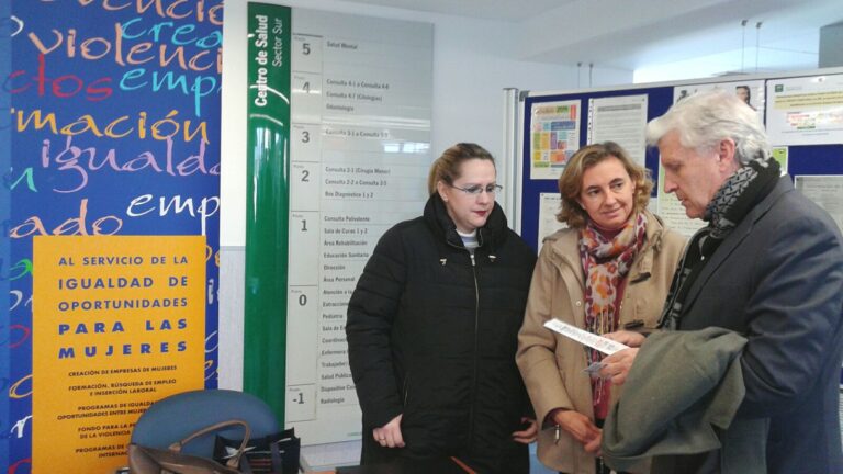 Fundación Mujeres participa en Jornadas de puertas abiertas en dos centros de salud de Córdoba: Aeropuerto y Sector Sur.