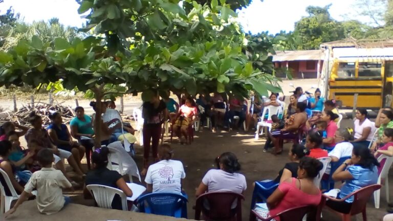 72 mulleres de 10 comunidades rurais de El Viejo participan no Encontro de Reforzamento de decembro