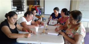 Reuniones de seguimiento con los Comités de Prevención de Violencia contra las mujeres en El Salvador