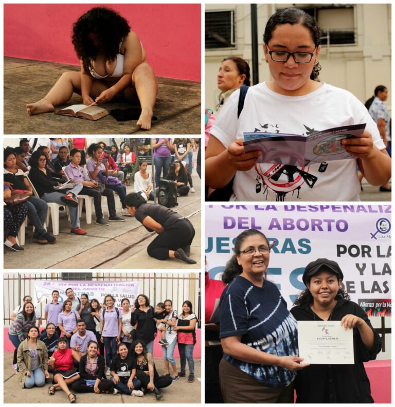 Jóvenes de occidente participan en un concurso de performance en el marco de las acciones por la despenalización del aborto en El Salvador