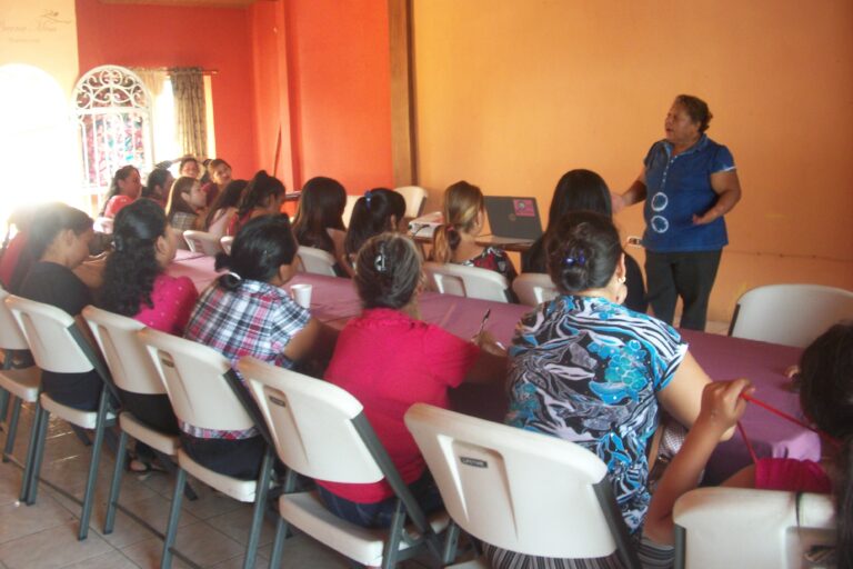 Comienza el diplomado en derechos sexuales y reproductivos en el departamento de Cuscatlán (El Salvador)