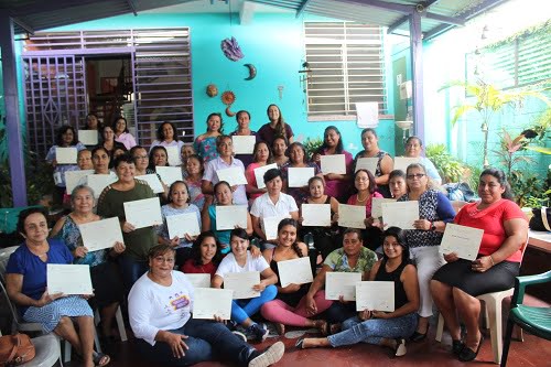 Finaliza el proceso de formación en Derechos Sexuales y Derechos Reproductivos con las mujeres de las comunidades de El Salvador