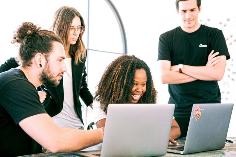 Fundación Mujeres asesorará a entidades de la economía social y microempresas para la integración de la igualdad en su gestión