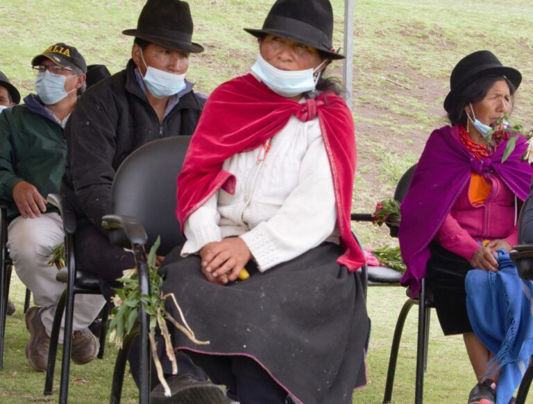 Presentación del proyecto de Cooperación "Kuri Muru"en el cantón Ambato, Tungurahua (Ecuador)