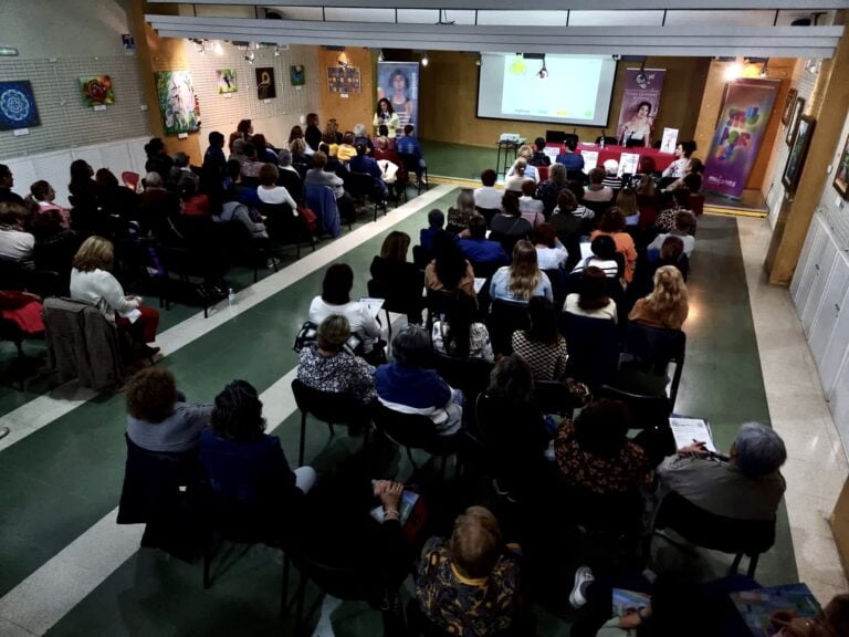 157 personas participan en los Encuentros Comarcales entre Mujeres Cuidadoras y Profesionales