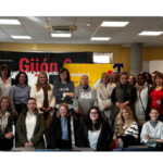 Una treintena de mujeres del Programa de Acompañamiento ACCEDE contactan con empresas reclutadoras